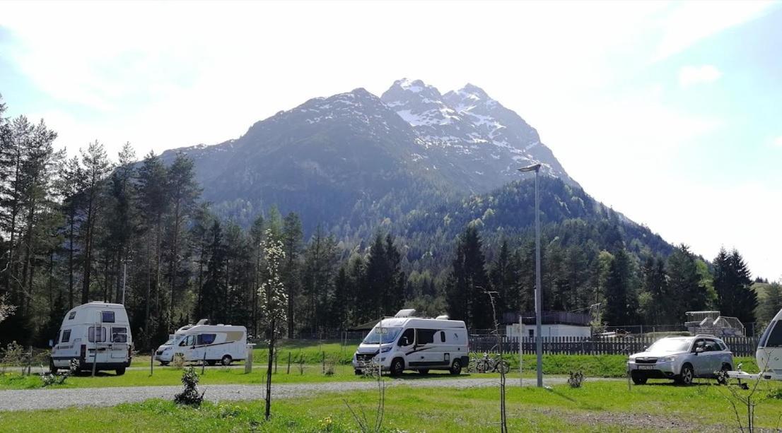 Camping Lechtal Vorderhornbach Esterno foto