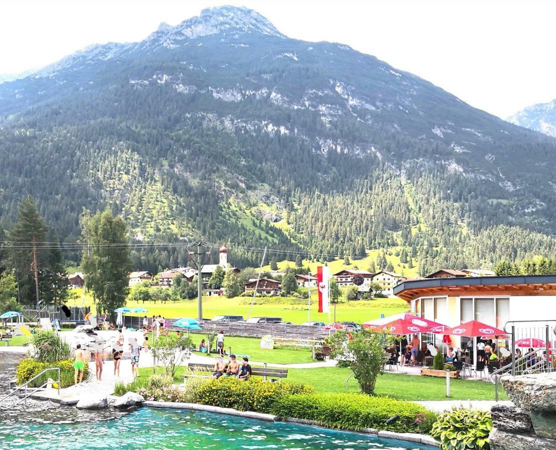 Camping Lechtal Vorderhornbach Esterno foto